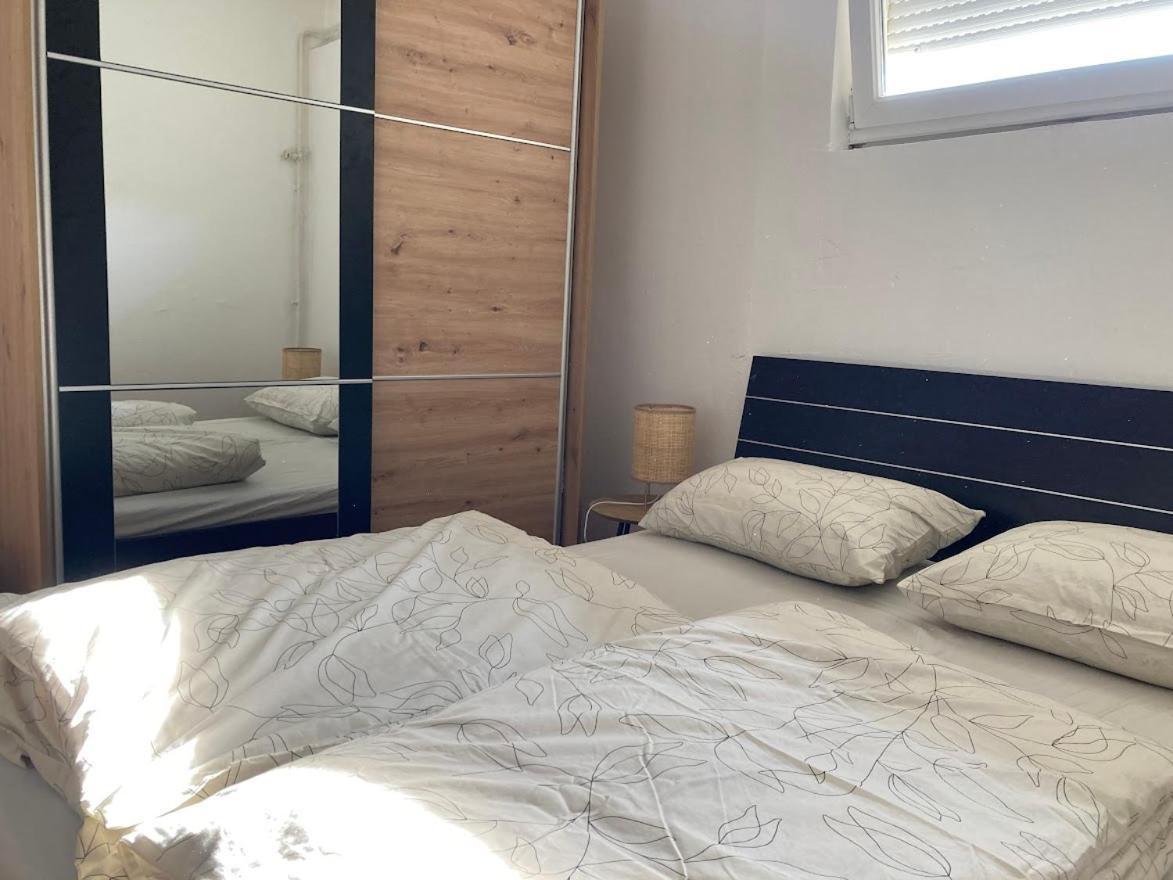 Penthouse Stan 80M2, Terasa 36M2, Garaza... Centar Banja Luke - Gradski Park Banja Luka Exterior photo